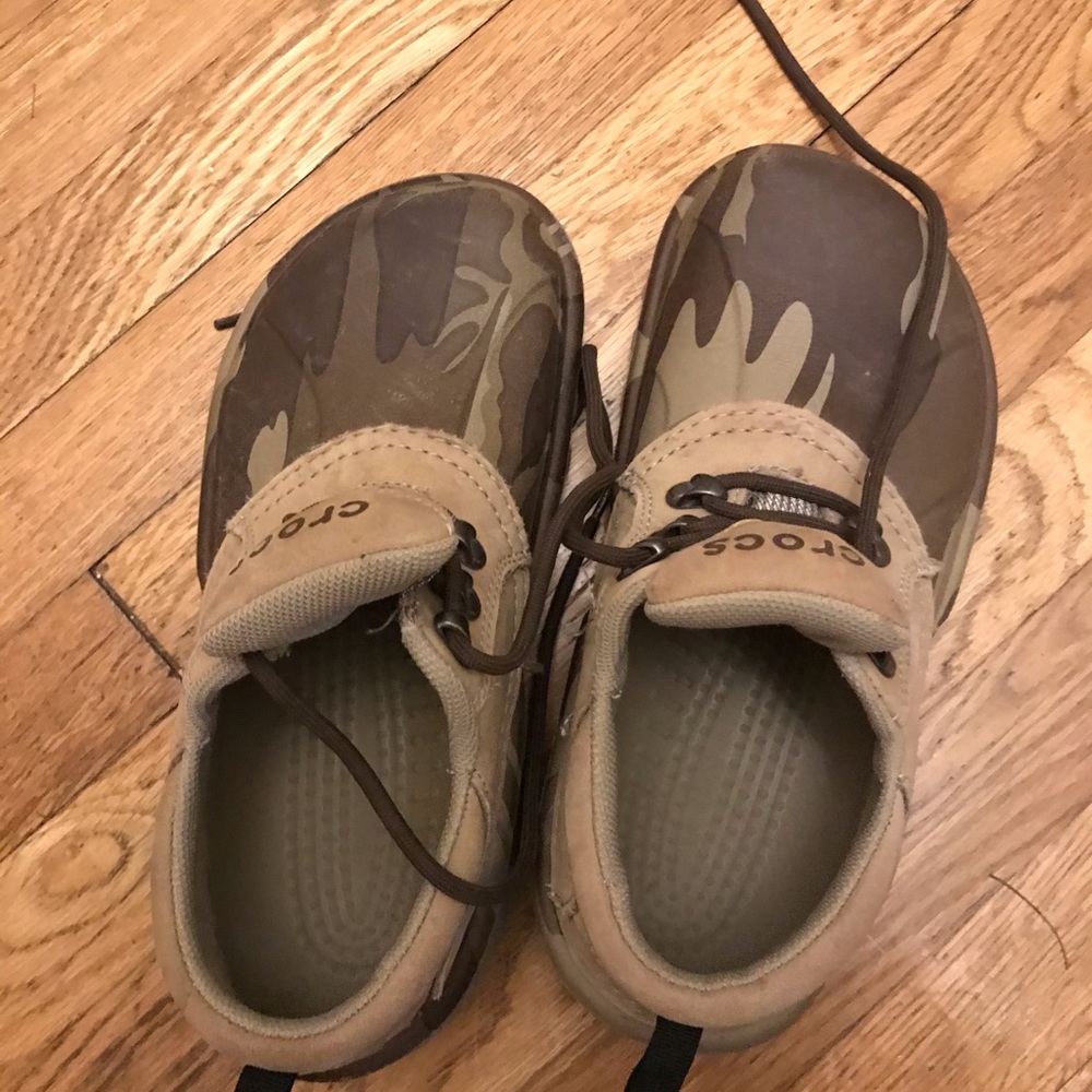 Camo crocs